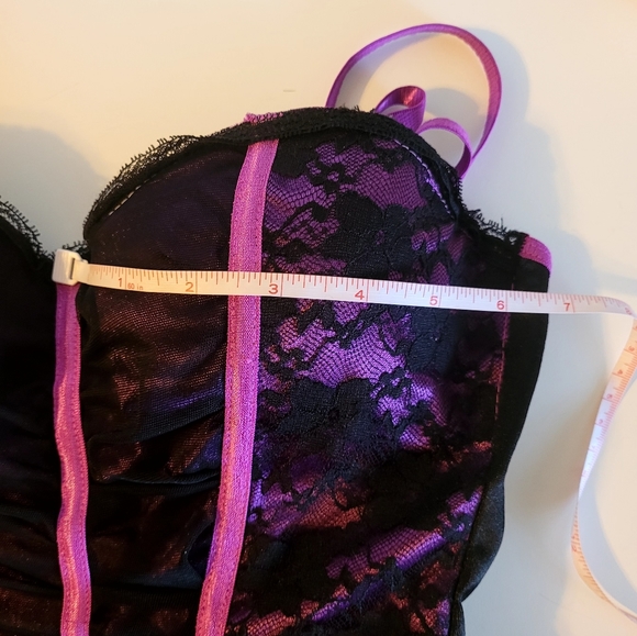 Native Intimates Corset - Picture 5 of 13